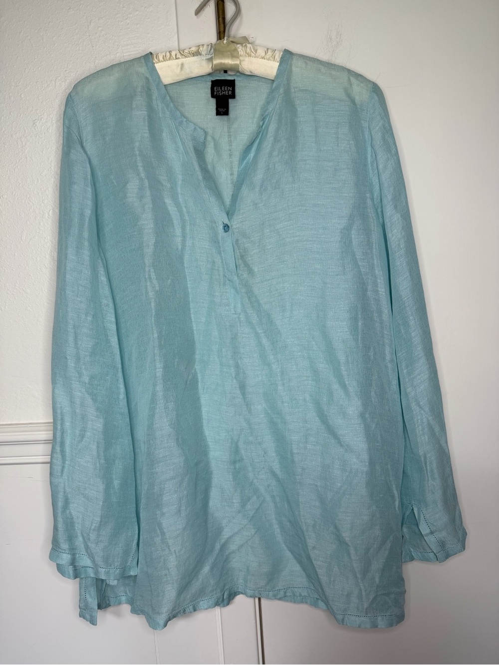 Eileen Fisher Light Blue Silk Linen top size L